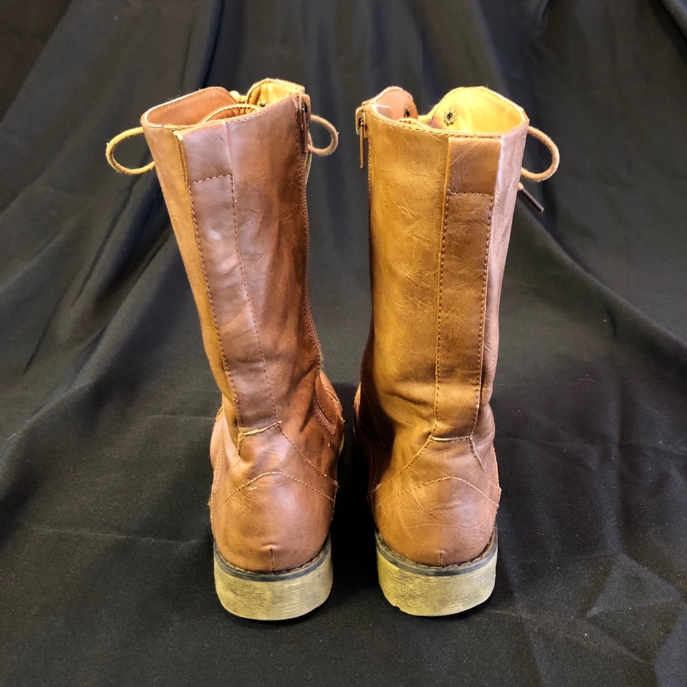 Brown leather lace up boots - Picture 3 of 3